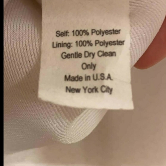 Issue New York Textured Fit & Flare Dress V-neck - Picture 14 of 15